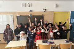 Pust, masten okrog ust